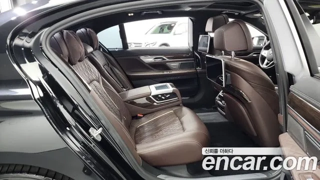 BMW 7 Series (G11) 2019 Черный из Кореи, фото 3