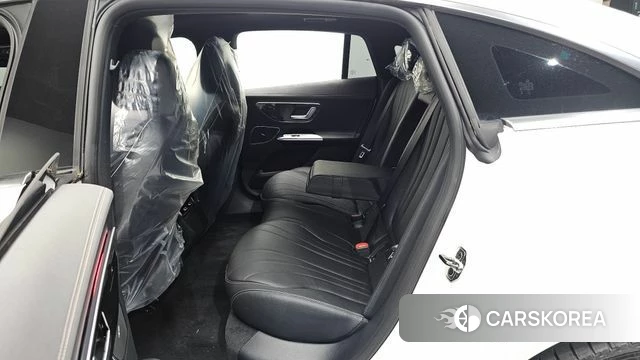 Mercedes-Benz EQE V295 2024 Белый из Кореи, фото 3