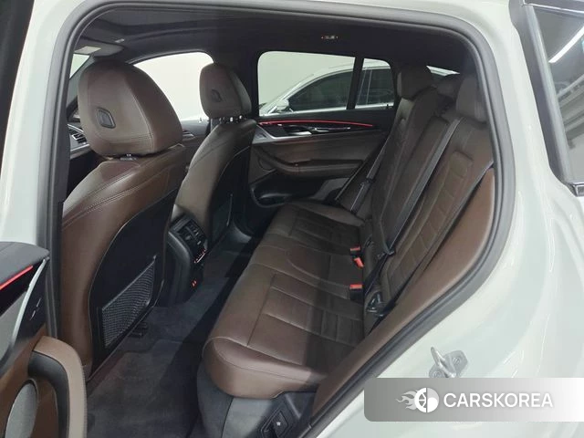 BMW X4 (G02) 2023 Белый из Кореи, фото 3