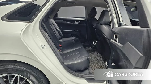 Kia K5 3rd generation 2022 Белый из Кореи, фото 3