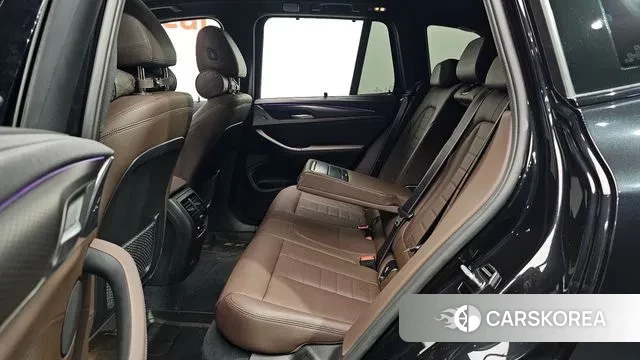 BMW X3 (G01) 2022 Черный из Кореи, фото 3