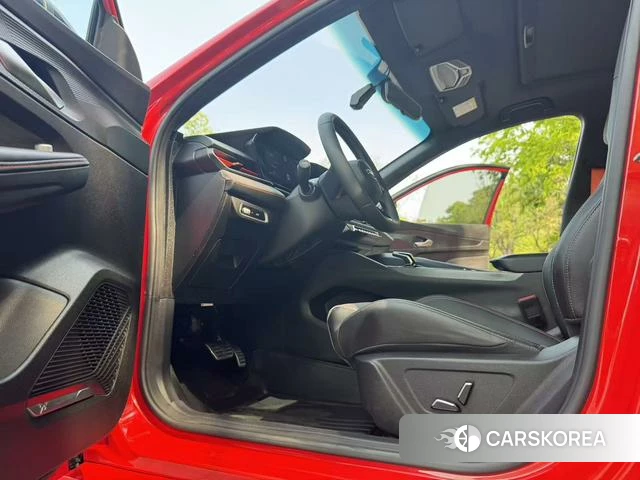 Geely Automobile Binrui 2023 Красный из Китая, фото 3