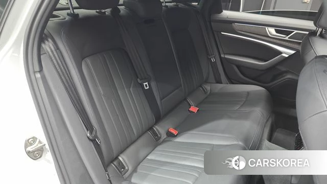 Audi A6 (C8) 2023 Белый из Кореи, фото 3