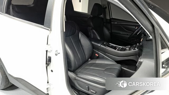 Hyundai The New Santa Fe 2022 Белый из Кореи, фото 3