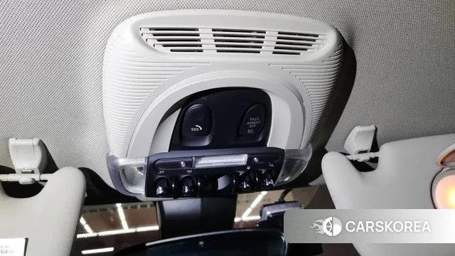 Mini Cooper 2024 Красный из Кореи, фото 3