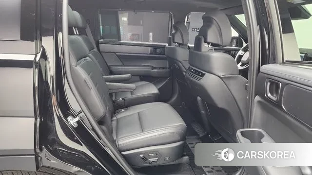 Hyundai Santa Fe (MX5) 2025 Черный из Кореи, фото 3