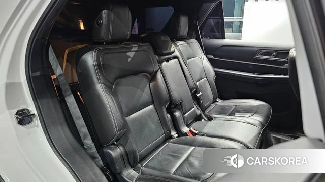 Ford Explorer 2018 Белый из Кореи, фото 3