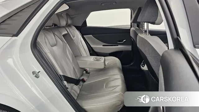 Hyundai Avante (CN7) 2021 Белый из Кореи, фото 3