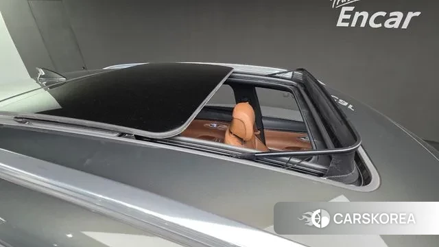 Genesis GV70 2023 Зеленый из Кореи, фото 3