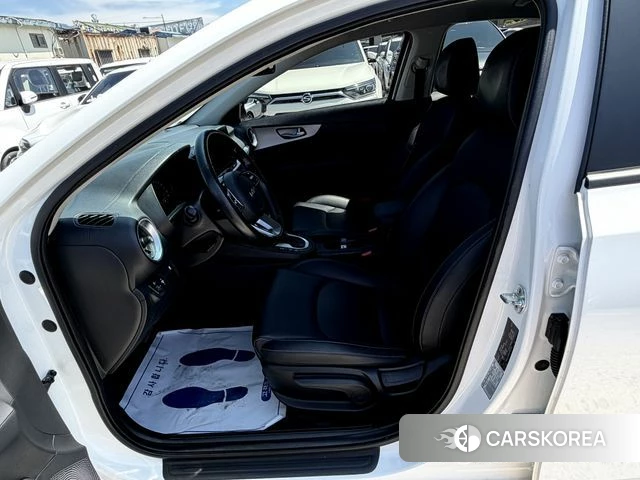 Kia The New K3 2nd generation 2021 Белый из Кореи, фото 3