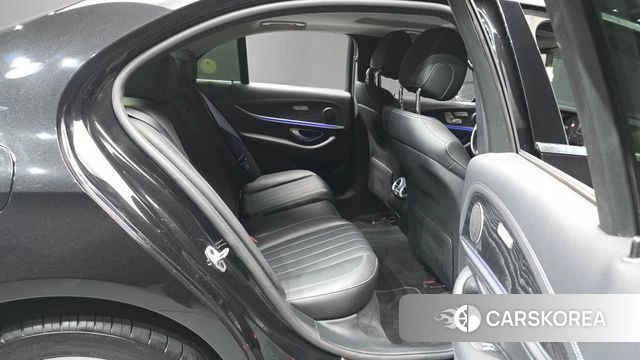 Mercedes-Benz E-Class W213 2020 Черный из Кореи, фото 3