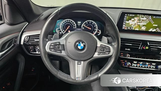 BMW 5 Series (G30) id 4525792 из Кореи 3