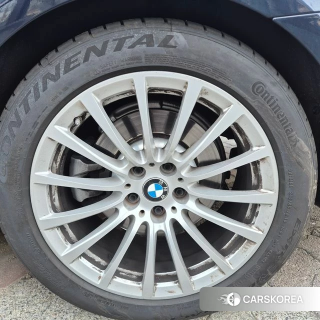 BMW 5 Series (G30) 2019 Синий из Кореи, фото 3
