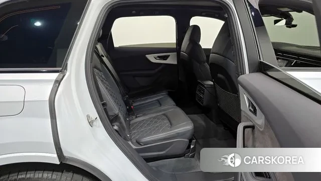 Audi Q7 (4M) 2022 Белый из Кореи, фото 3