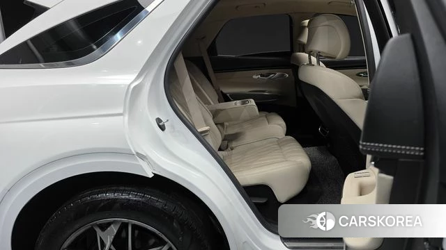 Genesis GV70 2021 Белый из Кореи, фото 3