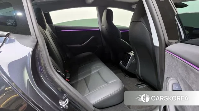 Tesla Model 3 2025 Серый из Кореи, фото 3