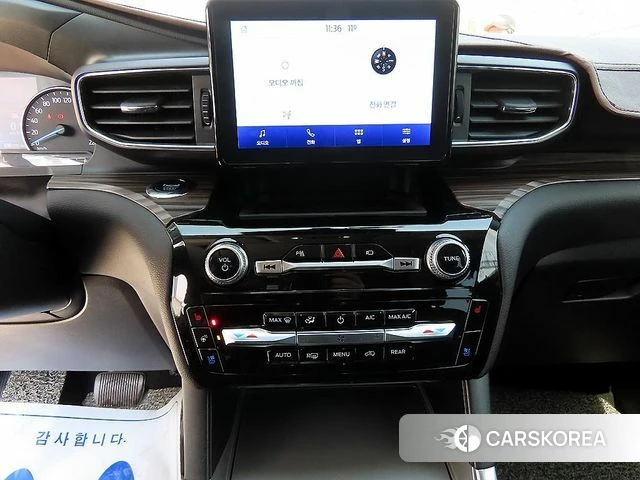 Ford Explorer 6th Generation 2022 Белый из Кореи, фото 3