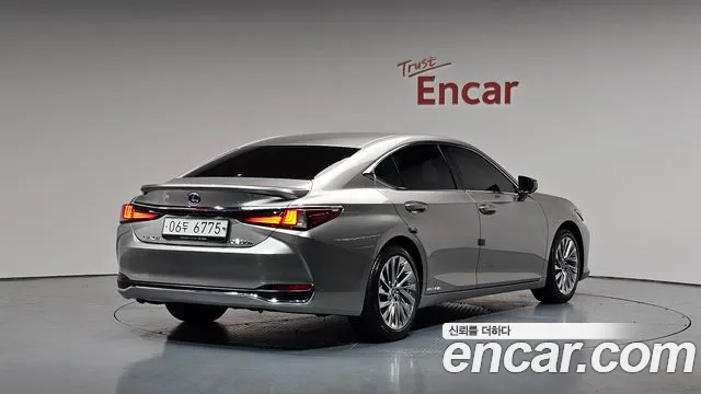 Lexus ES300h 7th generation id 2676057 из Кореи 3