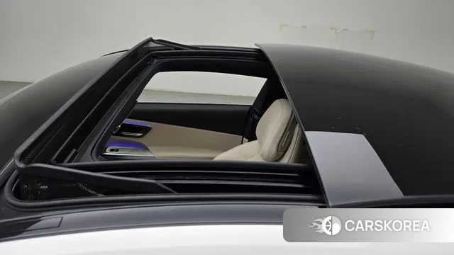 Mercedes-Benz CLE-Class C236 2025 Белый из Кореи, фото 3