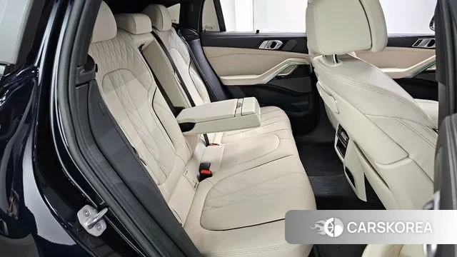 BMW X6 (G06) 2025 Черный из Кореи, фото 3