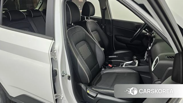 Hyundai Venue 2019 Белый из Кореи, фото 3