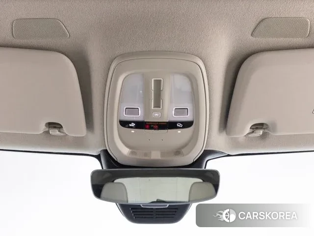 Volvo XC40 2025 Белый из Кореи, фото 3