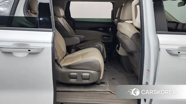 Kia Carnival 4th generation 2021 Белый из Кореи, фото 3