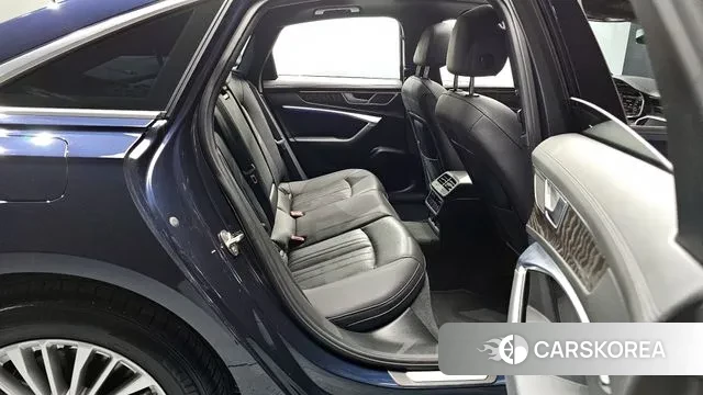 Audi A6 (C8) 2021 Синий из Кореи, фото 3