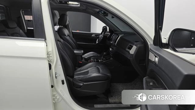 Ssangyong Rexton Sports 2018 Белый из Кореи, фото 3