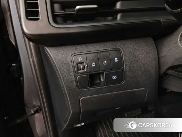 Hyundai Staria 2022 Серый из Кореи, фото 3