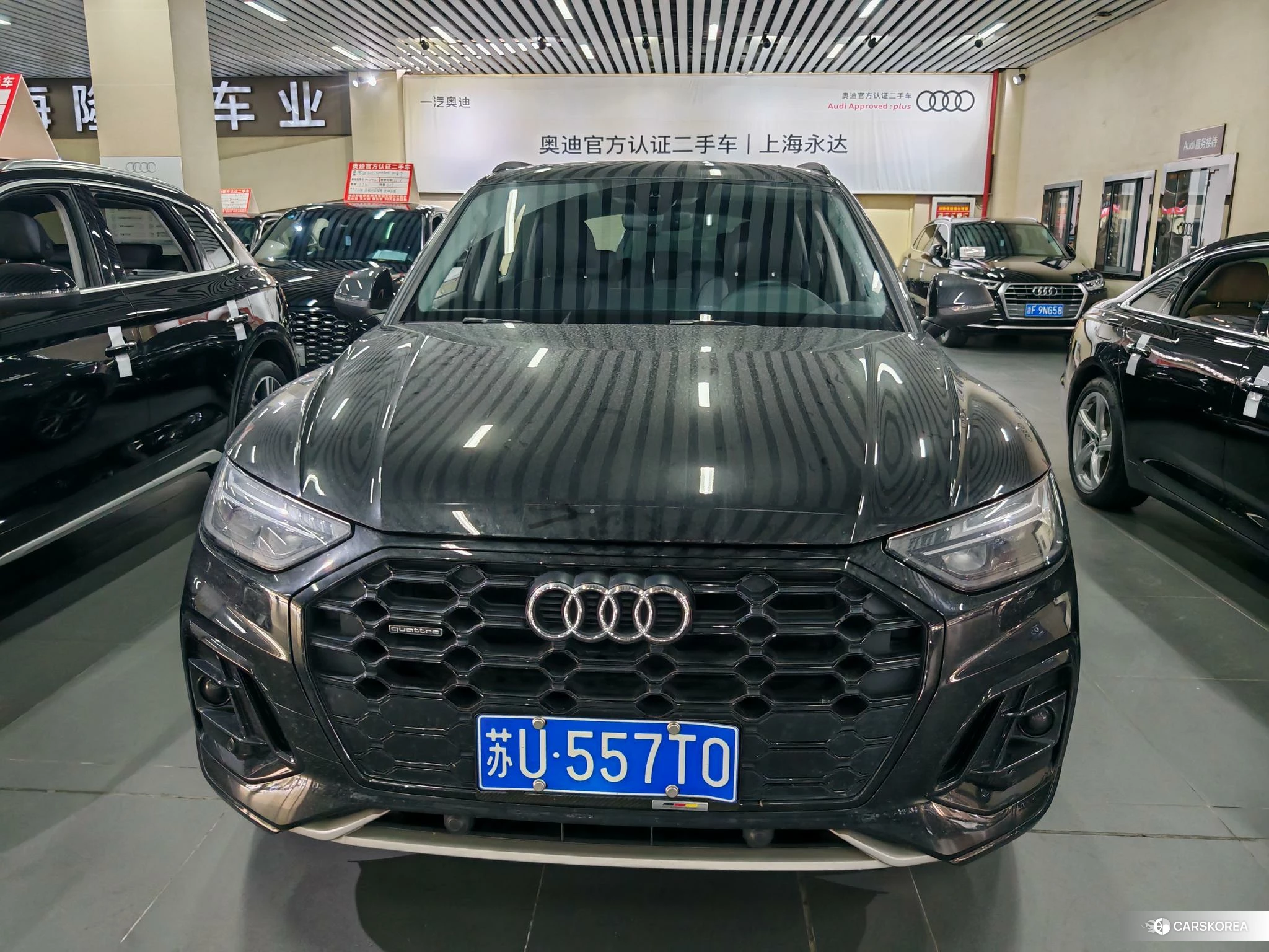 Audi Q5L 2021 Черный из Китая, фото 3