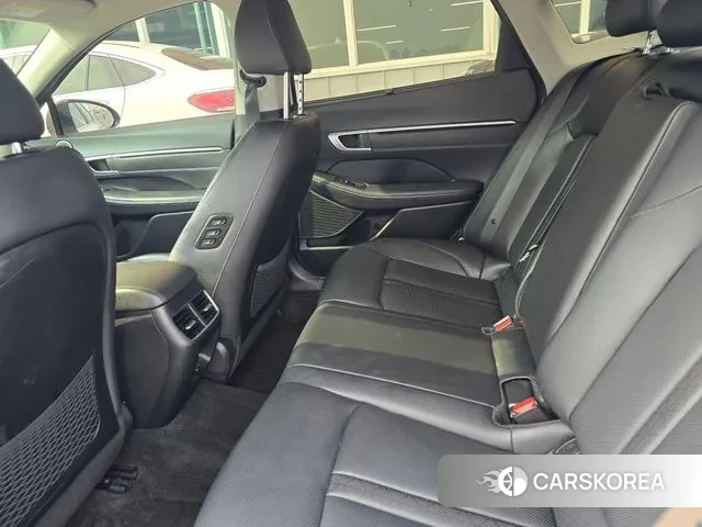 Hyundai Sonata Hybrid (DN8) 2021 Белый из Кореи, фото 3