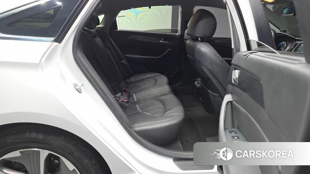 Hyundai Sonata New Rise Hybrid 2018 Белый из Кореи, фото 3