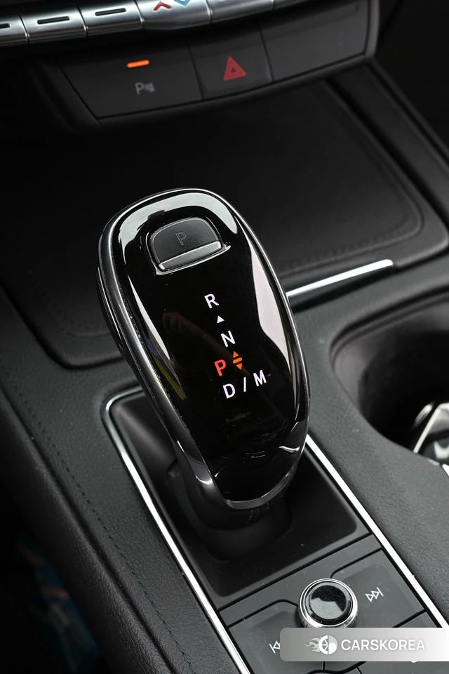 Cadillac XT4 2020 Черный из Китая, фото 3