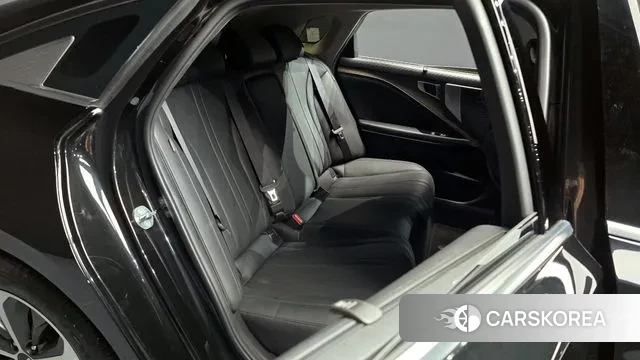 Kia K8 Hybrid 2023 Черный из Кореи, фото 3