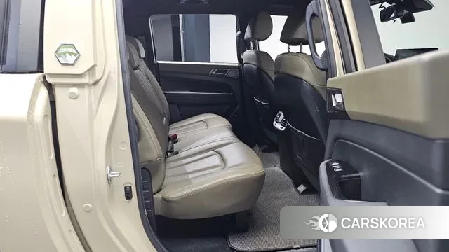 Ssangyong The New Rexton Sports Cannes 2023 Жемчужный цвет из Кореи, фото 3