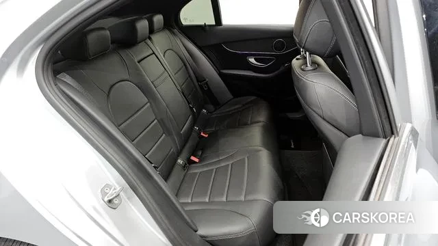 Mercedes-Benz C-Class W205 2019 Серебряный из Кореи, фото 3