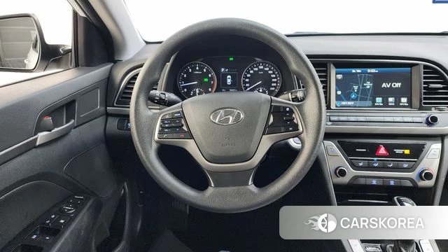 Hyundai Avante AD 2018 Белый из Кореи, фото 3