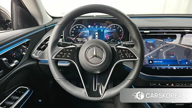 Mercedes-Benz E-Class W214 2025 Черный из Кореи, фото 3