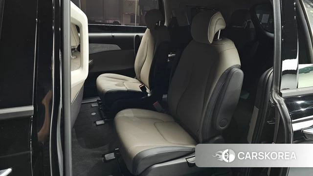 Kia The New Carnival 4th Generation 2025 Черный из Кореи, фото 3