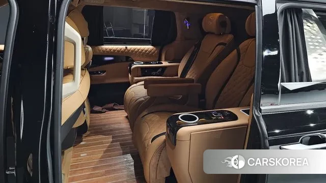 Kia Carnival 4th generation 2023 Черный из Кореи, фото 3