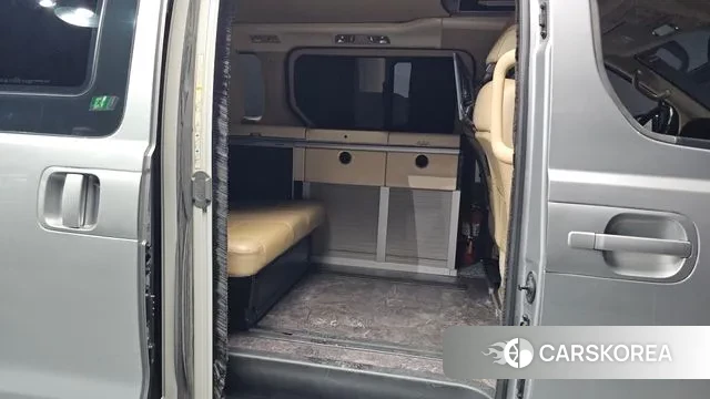 Hyundai The New Grand Starex 2020 Серебристо-серый из Кореи, фото 3