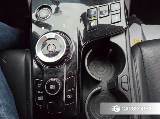 Kia Sportage 5th Generation Hybrid 2021 Черный из Кореи, фото 3