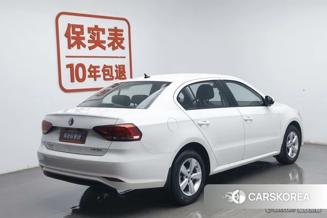 Volkswagen Lavida 2021 Белый из Китая, фото 3