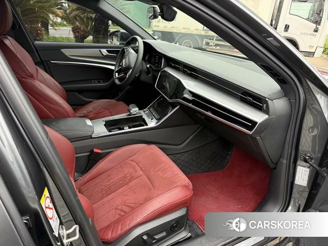 Audi A6L 2021 Темно-серый из Китая, фото 3