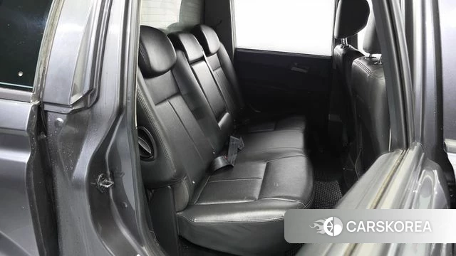 Ssangyong The New Korando Sports 2018 Серый из Кореи, фото 3