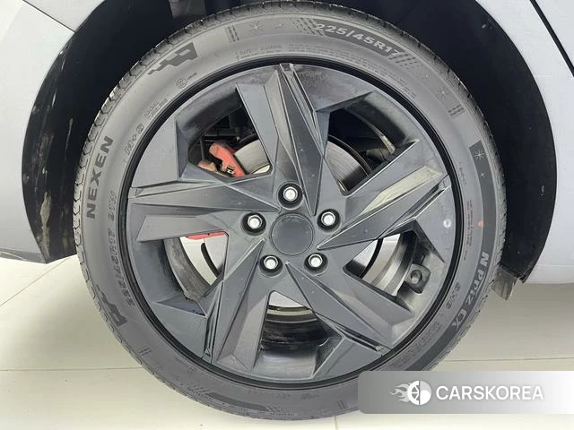 Hyundai Elantra 2022 Темно-серый из Китая, фото 3
