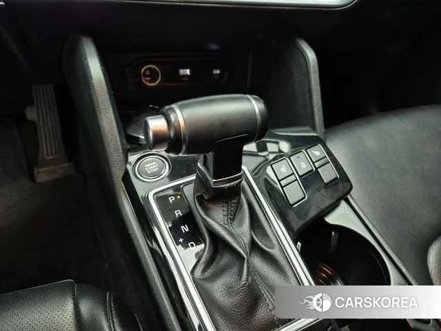 Kia Sportage 5th Generation 2021 Белый из Кореи, фото 3