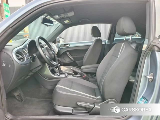 Volkswagen Beetle 2018 Синий из Китая, фото 3