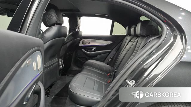 Mercedes-Benz E-Class W213 2021 Серый из Кореи, фото 3